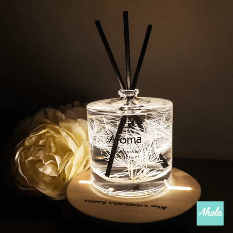 【Amora】Flower Essential Oil Reed Diffuser with wooden light stand 永生花香薰瓶連USB刻字木座燈