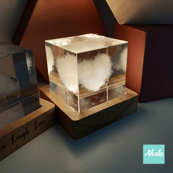 【Kaga】Crystal Cube with Laser Engraved Wooden Light box 心形水晶刻字彩色小燈盒