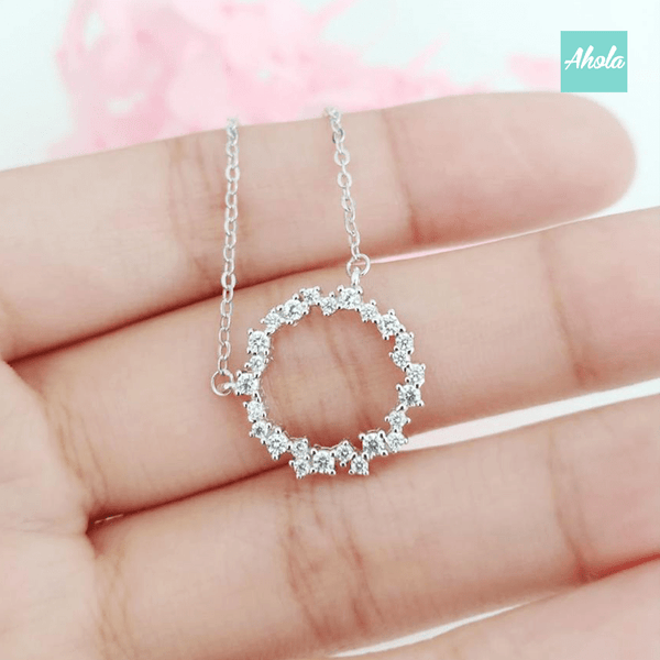 IJ001 Dainty Circle Cubic Zirconia Necklace 微鑲碎鋯石圈頸鏈 | 現貨 | 落單後大約2-4個工作天寄出✨ - Ahola