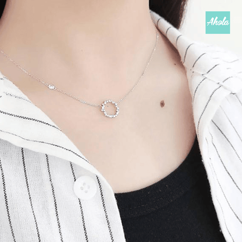 IJ001 Dainty Circle Cubic Zirconia Necklace 微鑲碎鋯石圈頸鏈 | 現貨 | 落單後大約2-4個工作天寄出✨ - Ahola