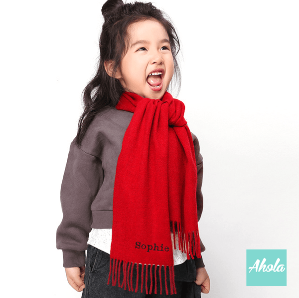 【CS003】Kid's Embroidery name/phrase soft wool scarf 繡英文名羊絨兒童圍巾 📣由於農曆新年假期關係, 此產品最遲在1月28號落單/付款, 2月10號左右完成寄出, 而1月29號至2月14號落單將會在3月頭/中寄出 - Ahola