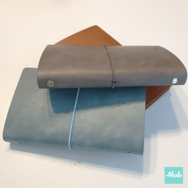 【Ecrire】Leather Journal Notebook with Elastic Closure 自訂名字彷皮活頁筆記簿