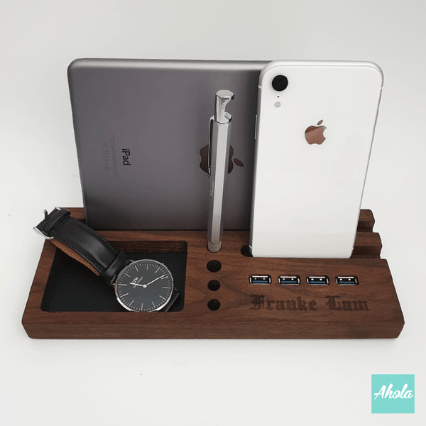 【Name】Engraved Wood USB Docking Station  實木刻字USB電腦分線器桌面架 - Ahola