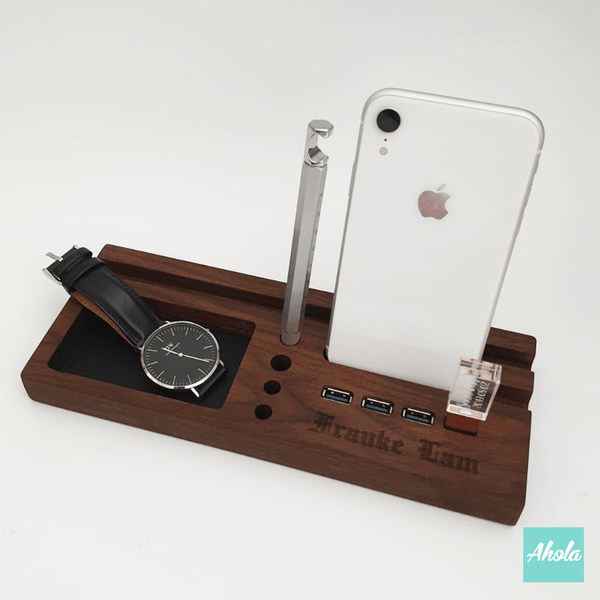 【Name】Engraved Wood USB Docking Station  實木刻字USB電腦分線器桌面架 - Ahola